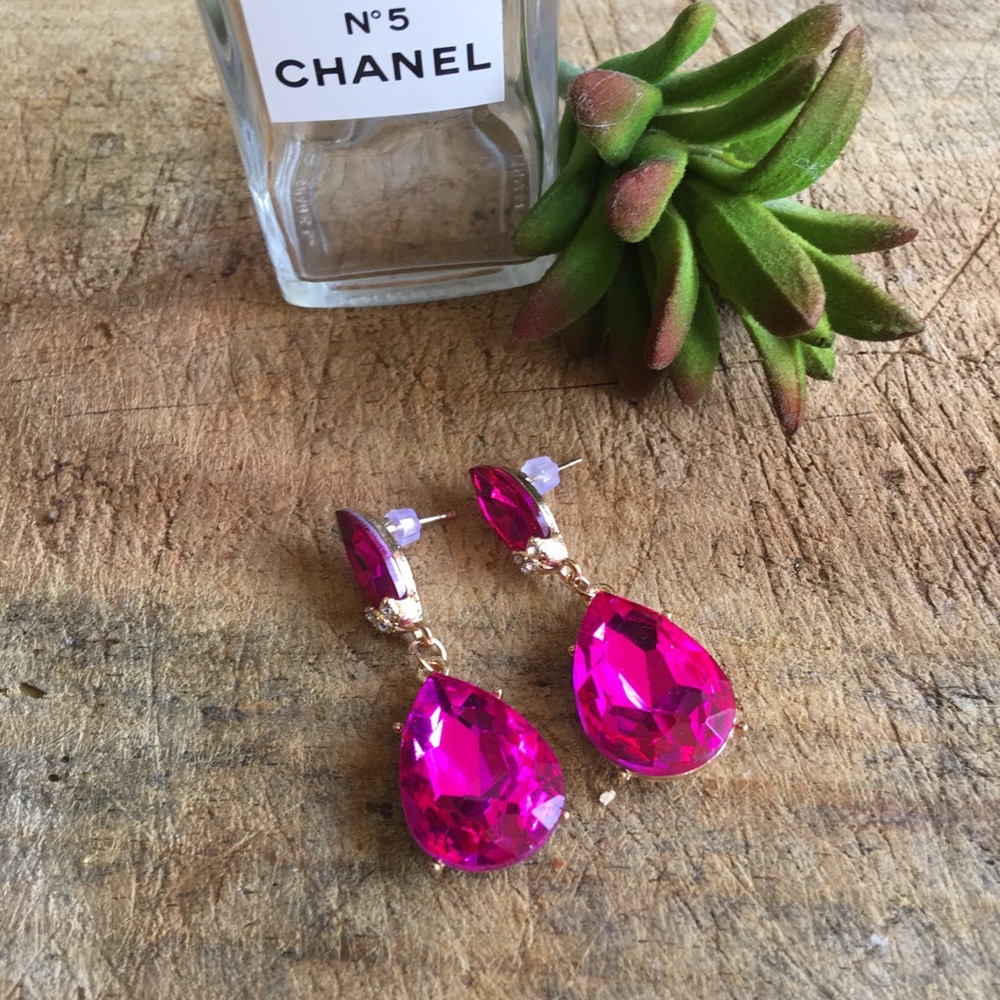 🍁Hot Pink & Gold Large Dangle Earrings